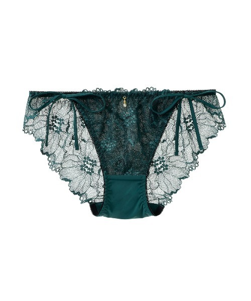 tutuanna（チュチュアンナ）の「ショーツレディース [特盛ブラ]シャルマンノワールヒモショーツ（ショーツ・レディース・オフホワイト/ピンク/ブラック/パープル系その他/ピンク系その他/オレンジ/ネイビー/サンドベージュ/ラベンダー/グレイッシュブルー/ダークグリーン/グリーン/ライトグレー/エンジ/コーラルピンク/イエロー/クリーム/ブルー系その他/ミント/黄土色系1/ダークブルー/セージグリーン/ローズ/マスタード/ダークグリーン系1/ダークパープル/ダークブラック/グリーン系4/ピンク系その他7/サーモンピンク/グリーン系5/ホワイト×ネイビー/グリーン系6/レッド系その他6/ホワイト×ブルー・M/L）」の16枚目の写真