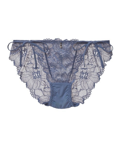 tutuanna（チュチュアンナ）の「ショーツレディース [特盛ブラ]シャルマンノワールヒモショーツ（ショーツ・レディース・オフホワイト/ピンク/ブラック/パープル系その他/ピンク系その他/オレンジ/ネイビー/サンドベージュ/ラベンダー/グレイッシュブルー/ダークグリーン/グリーン/ライトグレー/エンジ/コーラルピンク/イエロー/クリーム/ブルー系その他/ミント/黄土色系1/ダークブルー/セージグリーン/ローズ/マスタード/ダークグリーン系1/ダークパープル/ダークブラック/グリーン系4/ピンク系その他7/サーモンピンク/グリーン系5/ホワイト×ネイビー/グリーン系6/レッド系その他6/ホワイト×ブルー・M/L）」の19枚目の写真