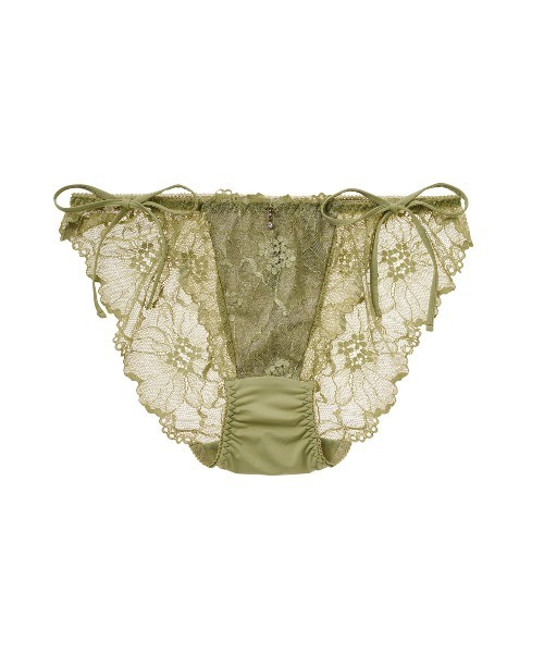 tutuanna（チュチュアンナ）の「ショーツレディース [特盛ブラ]シャルマンノワールヒモショーツ（ショーツ・レディース・オフホワイト/ピンク/ブラック/パープル系その他/ピンク系その他/オレンジ/ネイビー/サンドベージュ/ラベンダー/グレイッシュブルー/ダークグリーン/グリーン/ライトグレー/エンジ/コーラルピンク/イエロー/クリーム/ブルー系その他/ミント/黄土色系1/ダークブルー/セージグリーン/ローズ/マスタード/ダークグリーン系1/ダークパープル/ダークブラック/グリーン系4/ピンク系その他7/サーモンピンク/グリーン系5/ホワイト×ネイビー/グリーン系6/レッド系その他6/ホワイト×ブルー・M/L）」の13枚目の写真