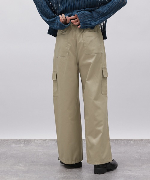 LAKOLE（ラコレ）の「カーゴパンツ / 972305（カーゴパンツ・レディース・グレイッシュベージュ/ブラック/オリーブ・SMALL/MEDIUM）」の13枚目の写真