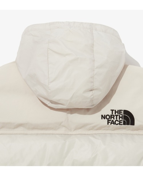 THE NORTH FACE（ザノースフェイス）の「国内未発売 THE NORTH FACE(ザ・ノースフェイス)/ 軽量 保温 ヌプシ オンボール ダウンベスト/NUPTSE ON BALL VEST（ダウンベスト・メンズ・ブラック/ホワイト/カーキ・XXL/L/XL/M/S）」の6枚目の写真