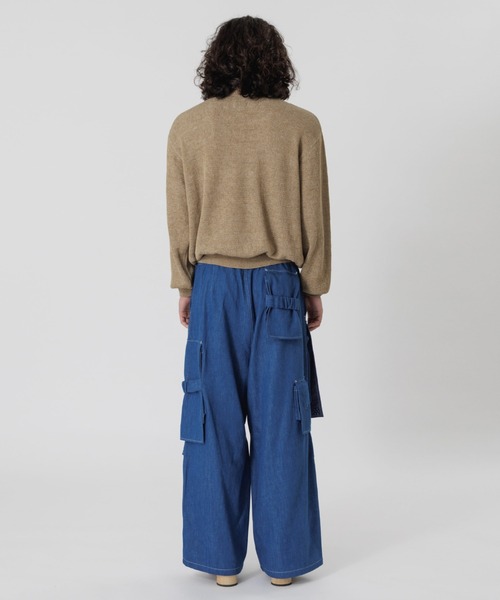 SASQUATCHfabrix.（サスクワァッチファブリックス）の「CALLIGRAPHIC "LOVE & PEACE” KNIT（ニット/セーター・メンズ・インディゴブルー/ベージュ・XL/L/M）」の5枚目の写真