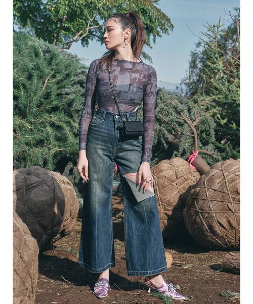 EVRIS(エヴリス)の「オリジナルグラフィックスキントップス(Tシャツ/カットソー・レディース・ブラック/ピンク/イエロー・FREE)」の6枚目の写真