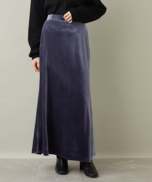 ROSIEE（ロージー）の「ROSIEE ベロアAラインスカート（スカート・レディース・ブラック/グレー・FREE）」の2枚目の写真