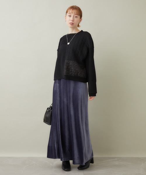 ROSIEE（ロージー）の「ROSIEE ベロアAラインスカート（スカート・レディース・ブラック/グレー・FREE）」の4枚目の写真