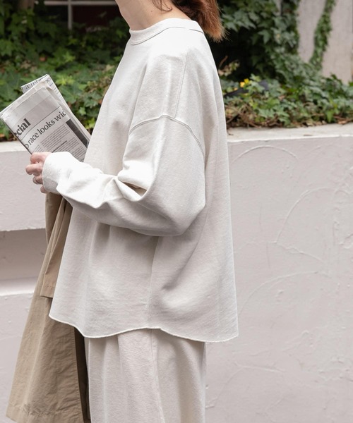 FORK&SPOON(フォークアンドスプーン)の「FORK&SPOON スーピマコットン混反毛クルーネックスウェット(スウェット・レディース・チャコールグレー/アイボリー/ライトブルー・1)」の6枚目の写真