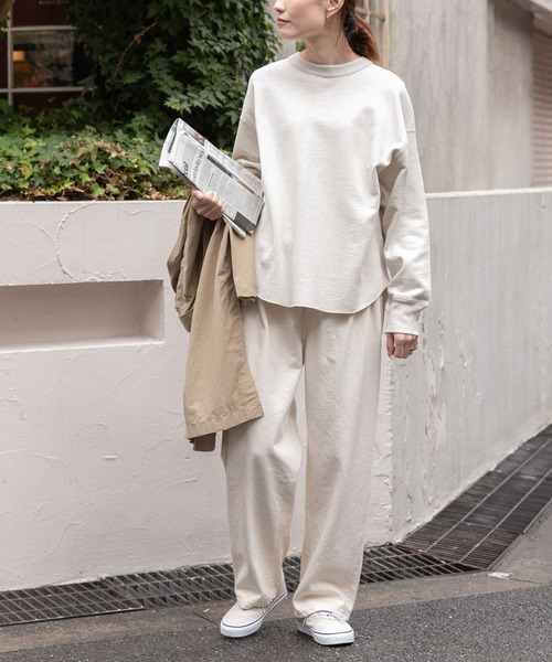 FORK&SPOON(フォークアンドスプーン)の「FORK&SPOON スーピマコットン混反毛クルーネックスウェット(スウェット・レディース・チャコールグレー/アイボリー/ライトブルー・1)」の9枚目の写真