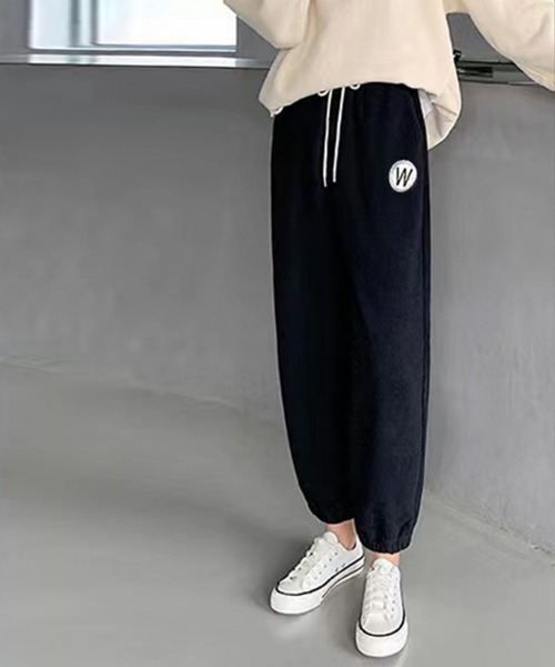 Miniministore(ミニミニストア)の「ジョガーパンツ コーデュロイパンツ 秋冬(スウェットパンツ・レディース・ブラウン/ブラック/アイボリー・フリー)」の6枚目の写真