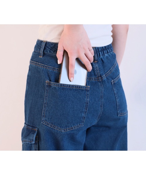 reca(レカ)の「デニムカーゴパンツ(デニムパンツ・レディース・サックスブルー/ネイビー・M/L)」の13枚目の写真