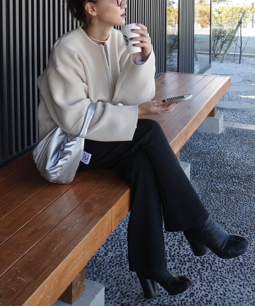 Bonjour Sagan(ボンジュールサガン)の「ラメニットフレアパンツ(その他パンツ・レディース・ライトグリーン/オフホワイト/ブラック・FREE)」の22枚目の写真