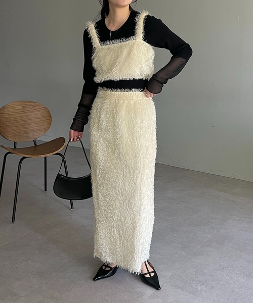 CAPRICIEUX LE'MAGE（カプリシューレマージュ）の「フェザーフリンジキャミ（キャミソール・レディース・アイボリー/ブラック・FREE）」の20枚目の写真