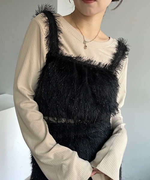 CAPRICIEUX LE'MAGE（カプリシューレマージュ）の「フェザーフリンジキャミ（キャミソール・レディース・アイボリー/ブラック・FREE）」の7枚目の写真