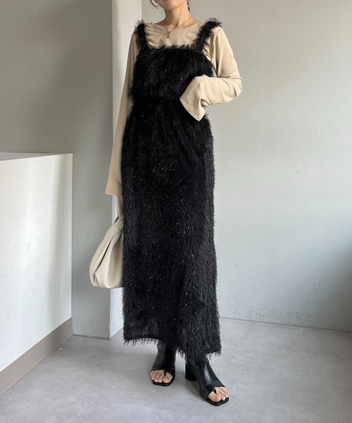 CAPRICIEUX LE'MAGE（カプリシューレマージュ）の「フェザーフリンジキャミ（キャミソール・レディース・アイボリー/ブラック・FREE）」の21枚目の写真