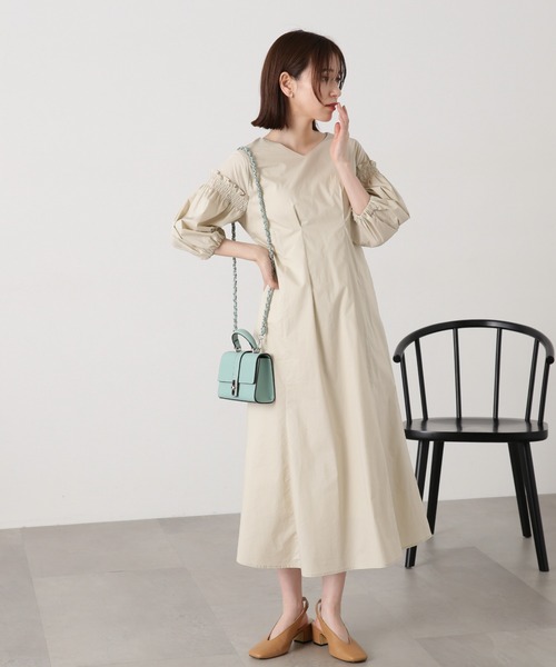 N.（N. Natural Beauty Basic）（エヌエヌナチュラルビューティーベーシック）の「◆タイプライターフリルパフワンピース（ワンピース・レディース・グリーン/ベージュ/ブラック・MEDIUM）」の12枚目の写真