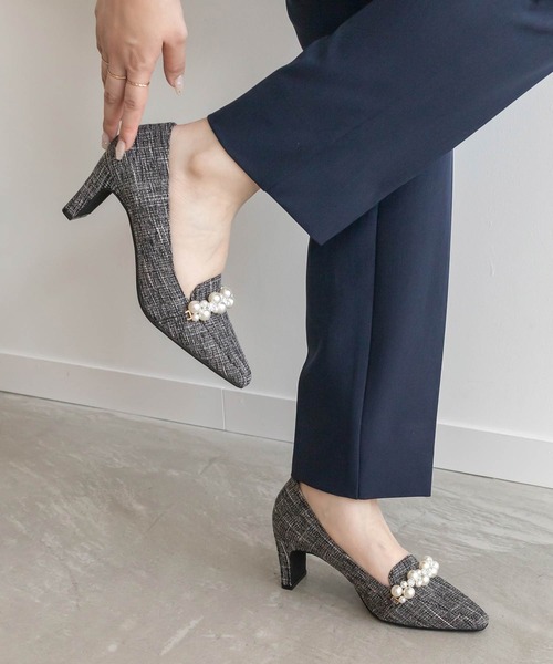 RANDA(ランダ)の「パールパーツローファシューズ(その他シューズ・レディース・ホワイト/ピンク/ブラック・22.5/23/23.5/24/25/22/24.5)」の2枚目の写真