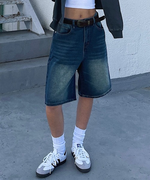 DEFLEXTION(ディフレクション)の「【DEFLEXTION / ディフレクション】Wash half denimpants / ウォッシュ ハーフデニムパンツ(デニムパンツ・レディース・ネイビー・SMALL)」の1枚目の写真