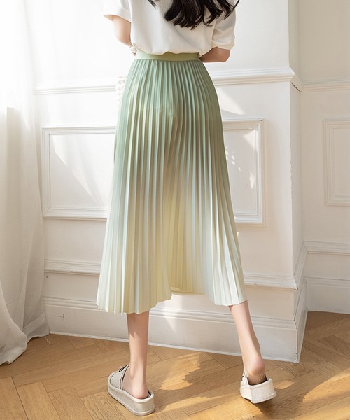 Twinkle;pm（トゥインクルピーエム）の「グラデーションプリーツ