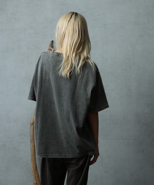 paradigm（パラダイム）の「バイオ加工クルーネックフェード半袖（Tシャツ/カットソー・メンズ・ライトグレー/ホワイト/チャコールグレー・MEDIUM/LARGE/X-LARGE）」の10枚目の写真