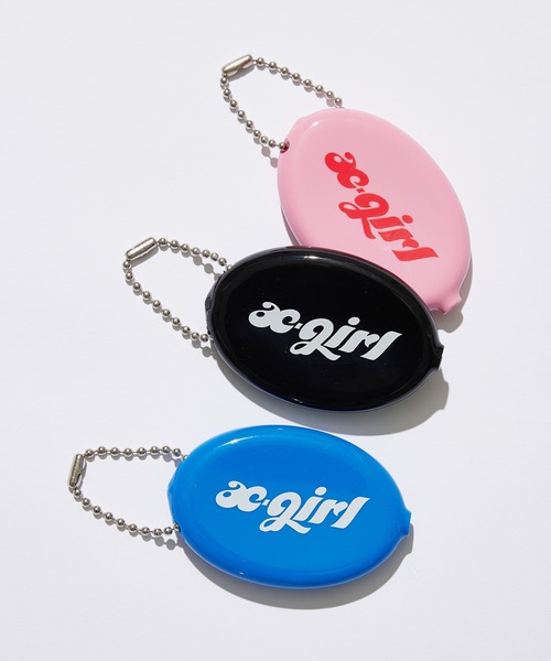 X-girl（エックスガール）の「CHUBBY LOGO COIN CASE（コインケース・レディース・ブラック/ピンク/ブルー・ONE SIZE）」の4枚目の写真