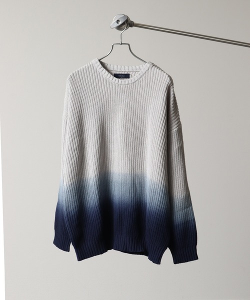 Art re A select（アトリエセレクト）の「Gradation Oversized Spring Knit/グラデーションオーバーサイズスプリングニット（ニット/セーター・メンズ・チャコールグレー/ブルー/ライトグレー・M/L）」の3枚目の写真