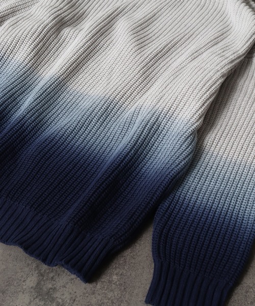Art re A select（アトリエセレクト）の「Gradation Oversized Spring Knit/グラデーションオーバーサイズスプリングニット（ニット/セーター・メンズ・チャコールグレー/ブルー/ライトグレー・M/L）」の5枚目の写真