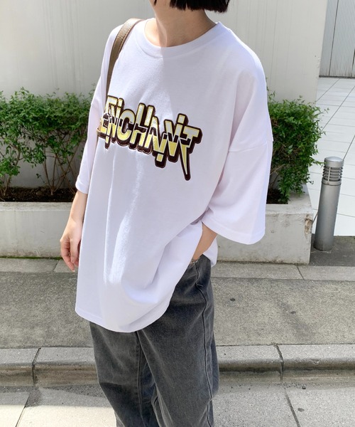 Teem Store(チームストア)の「グラフィックロゴアソートプリントTシャツ(Tシャツ/カットソー・レディース・ホワイト系その他3/ホワイト系その他/ホワイト/ブラック系その他/ホワイト系その他2/グレー/ブラック系その他2/ブラック/ブラック系その他3・L/M)」の5枚目の写真