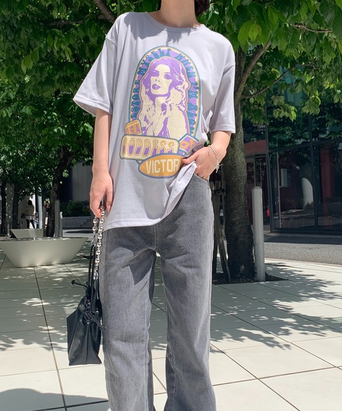 Teem Store(チームストア)の「グラフィックロゴアソートプリントTシャツ(Tシャツ/カットソー・レディース・ホワイト系その他3/ホワイト系その他/ホワイト/ブラック系その他/ホワイト系その他2/グレー/ブラック系その他2/ブラック/ブラック系その他3・L/M)」の18枚目の写真