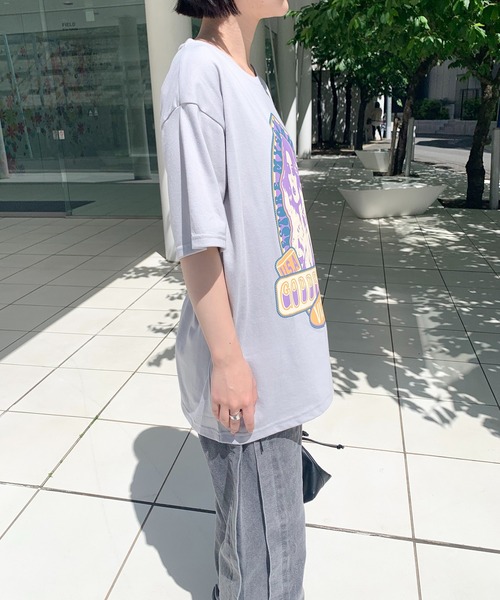 Teem Store(チームストア)の「グラフィックロゴアソートプリントTシャツ(Tシャツ/カットソー・レディース・ホワイト系その他3/ホワイト系その他/ホワイト/ブラック系その他/ホワイト系その他2/グレー/ブラック系その他2/ブラック/ブラック系その他3・L/M)」の19枚目の写真