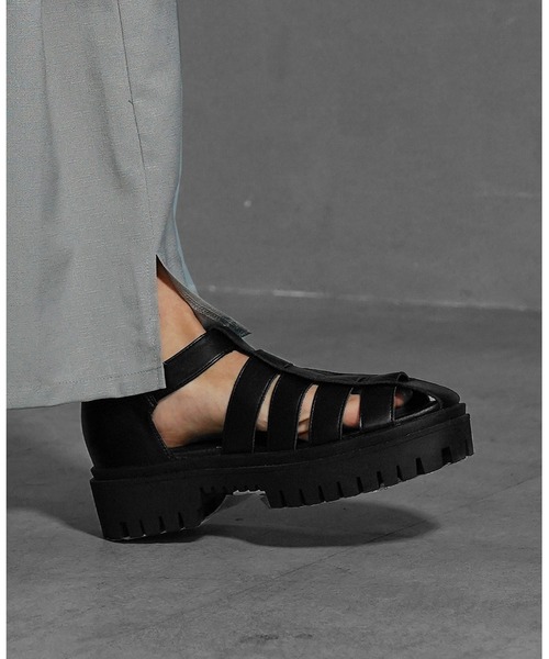 MinoriTY（マイノリティ）の「厚底タンクソールグルカサンダル（サンダル・メンズ・ブラック・S/M/L）」の3枚目の写真