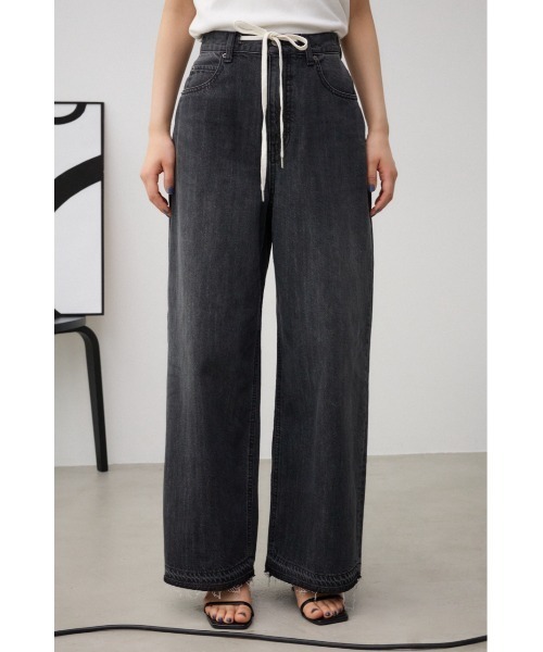 AZUL by moussy(アズールバイマウジー)の「AZUL DENIM ライトオンスワイド(デニムパンツ・レディース・ライトブラック/アイボリー/ライトブルー・SMALL/MEDIUM)」の7枚目の写真