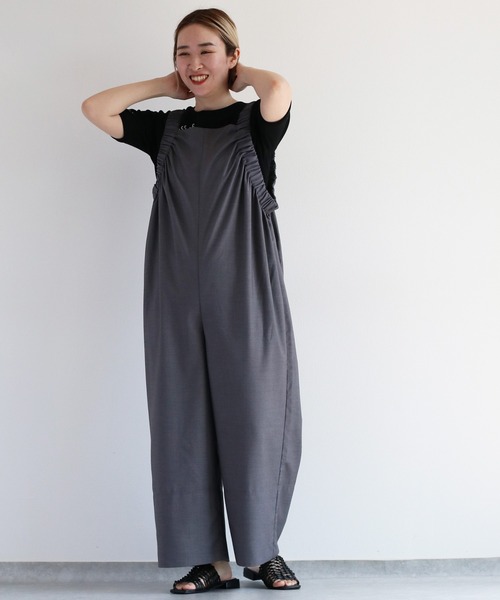 cepo（セポ）の「アームギャザーロンパース（つなぎ/オールインワン・レディース・ブラック/グレー・M）」の4枚目の写真