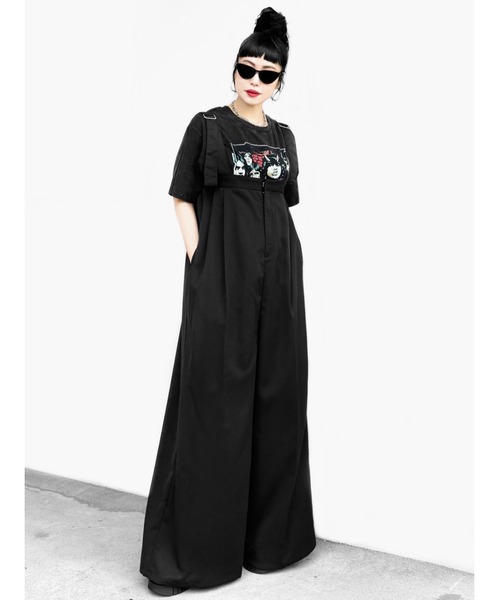 LVEU.(ラブユ.)の「【LVEU.】エステルツイルベルトサロペット(Ai select) / トップス シャツ ブラウス プルオーバー スキッパー レオパード オーバー グリーン ブルー(サロペット/オーバーオール・レディース・グレー/ブラック・FREE)」の2枚目の写真