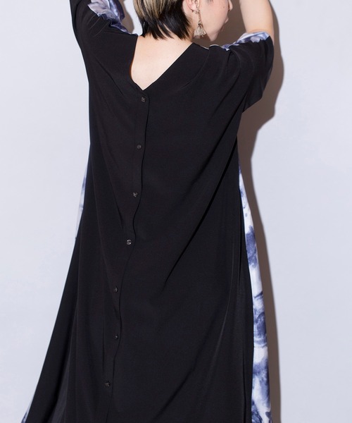 OSMOSIS(オズモーシス)の「2WAYバックプリントシャツワンピース(シャツワンピース・レディース・ブルーグレー/アイボリー/ブラック・ONE SIZE)」の22枚目の写真