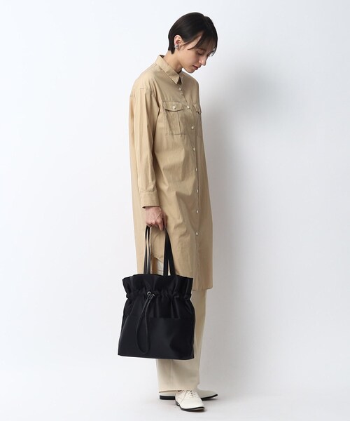 HIROKO HAYASHI(ヒロコハヤシ)の「LUINI SATINE(ルイーニ サティーネ)トートバッグ(トートバッグ・レディース・ブラック/ダークオリーブ・00)」の18枚目の写真