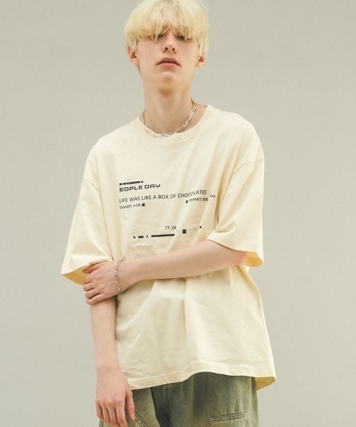 Shoowtime(ショウタイム)の「オーバーサイズ / ビッグシルエットショートスリーブTシャツ(Tシャツ/カットソー・メンズ・アイボリー/ブラック・LARGE/MEDIUM)」の1枚目の写真