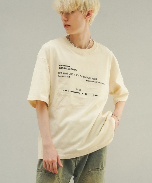 Shoowtime(ショウタイム)の「オーバーサイズ / ビッグシルエットショートスリーブTシャツ(Tシャツ/カットソー・メンズ・アイボリー/ブラック・LARGE/MEDIUM)」の5枚目の写真
