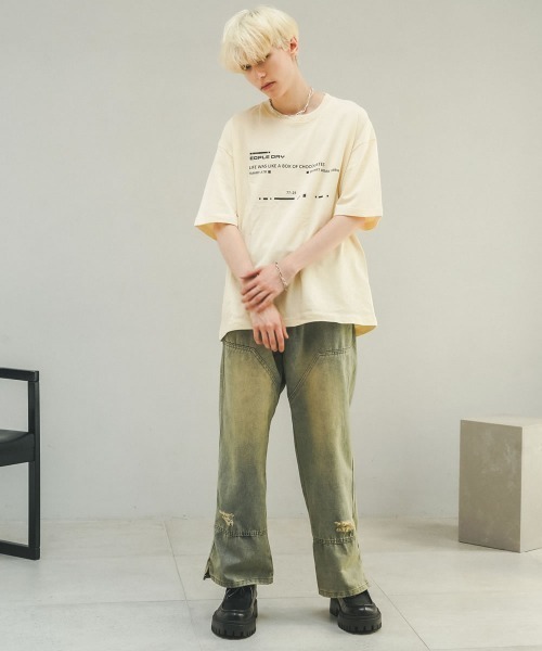 Shoowtime(ショウタイム)の「オーバーサイズ / ビッグシルエットショートスリーブTシャツ(Tシャツ/カットソー・メンズ・アイボリー/ブラック・LARGE/MEDIUM)」の20枚目の写真