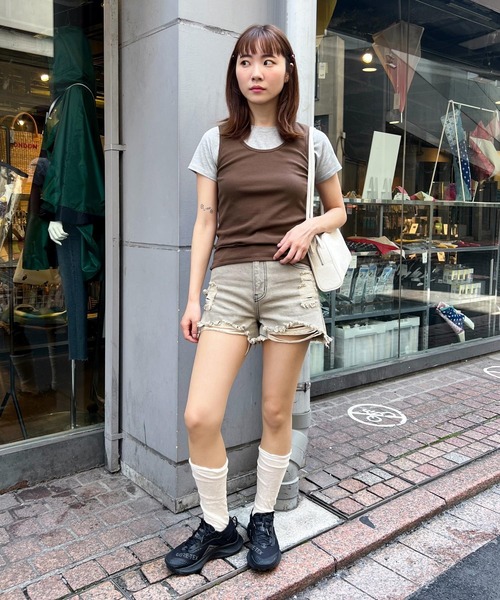 ALAND（エーランド）の「【UNISEX】ALAND／バックハートリブタンク（タンクトップ・レディース・ホワイト/ブラック/ブラウン・MEDIUM/SMALL）」の16枚目の写真