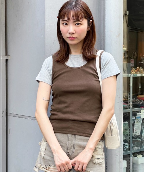 ALAND（エーランド）の「【UNISEX】ALAND／バックハートリブタンク（タンクトップ・レディース・ホワイト/ブラック/ブラウン・MEDIUM/SMALL）」の15枚目の写真