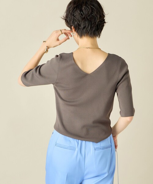 NOLLEY’S(ノーリーズ)の「《手洗い可能》総針2WAY Vネックプルオーバーニット(ニット/セーター・レディース・ベビーピンク/ブラウン/レッド/ブラック・38)」の18枚目の写真