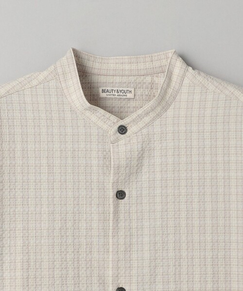 BEAUTY&YOUTH UNITED ARROWS(ビューティーアンドユースユナイテッドアローズ)の「シアサッカー バンドカラー フォルムシャツ(シャツ/ブラウス・メンズ・ナチュラル/ダークブラウン・S/M/L/XL)」の18枚目の写真