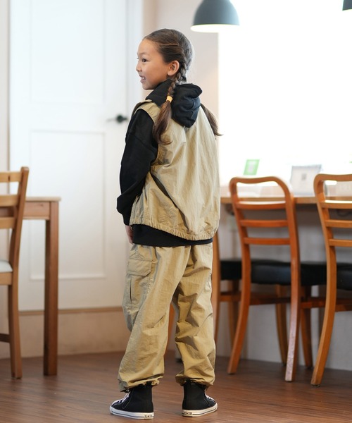 Dickies(ディッキーズ)の「【ムラサキスポーツ限定】Dickies/ディッキーズ MS DK 裏地メッシュ ナイロンベスト 80753300(ベスト・キッズ・ベージュ/チャコールグレー/ブラック・130cm/140cm/150cm/160cm)」の20枚目の写真