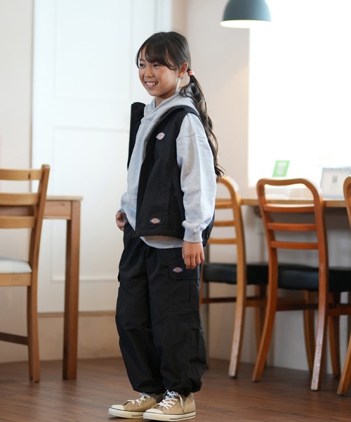 Dickies(ディッキーズ)の「【ムラサキスポーツ限定】Dickies/ディッキーズ MS DK 裏地メッシュ ナイロンベスト 80753300(ベスト・キッズ・ベージュ/チャコールグレー/ブラック・130cm/140cm/150cm/160cm)」の7枚目の写真