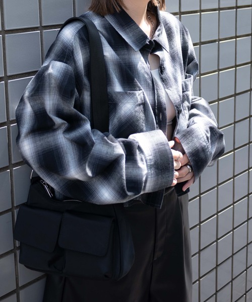 WEGO(ウィゴー)の「WEGO/オンブレチェックショートシャツ(シャツ/ブラウス・レディース・ホワイト系その他2/ブラック系その他2・FREE)」の13枚目の写真