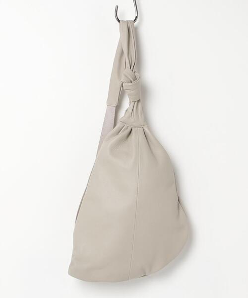 POMTATA（ポンタタ）の「POMTATA/ポンタタ/CANDY BODY BAG/P2581（ショルダーバッグ・レディース・ブラック/グレー系その他3/ベージュ/シルバー/その他4・F）」の17枚目の写真