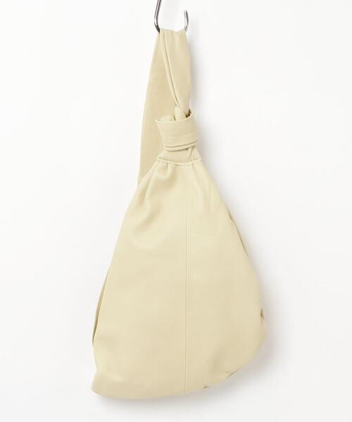 POMTATA（ポンタタ）の「POMTATA/ポンタタ/CANDY BODY BAG/P2581（ショルダーバッグ・レディース・ブラック/グレー系その他3/ベージュ/シルバー/その他4・F）」の18枚目の写真