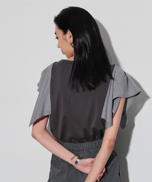 GALLEST（ギャレスト）の「ハンカチーフスリーブTシャツ（Tシャツ/カットソー・レディース・ダークグレー/ホワイト/ブラック・38）」の9枚目の写真