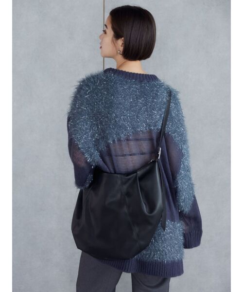 MURUA（ムルーア）の「ラウンドフェイクレザーバッグ（ハンドバッグ・レディース・ブラウン/ブラック/グレー・FREE）」の6枚目の写真