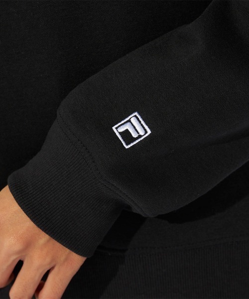 FILA（フィラ）の「クルーネックスウェット（スウェット・レディース・ダークグリーン/ブラック/杢グレー・MEDIUM/LARGE/X-LARGE）」の11枚目の写真