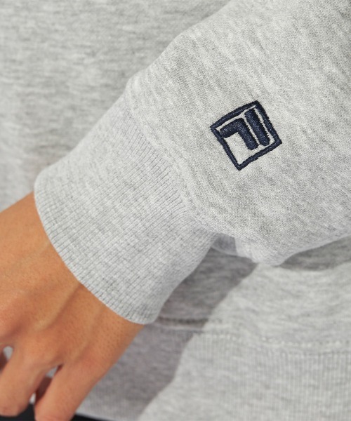 FILA（フィラ）の「クルーネックスウェット（スウェット・レディース・ダークグリーン/ブラック/杢グレー・MEDIUM/LARGE/X-LARGE）」の20枚目の写真